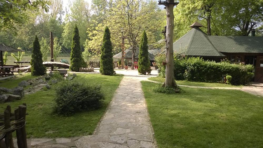 Monia Dream Apartment - Belgrade Lake & Fair ภายนอก รูปภาพ